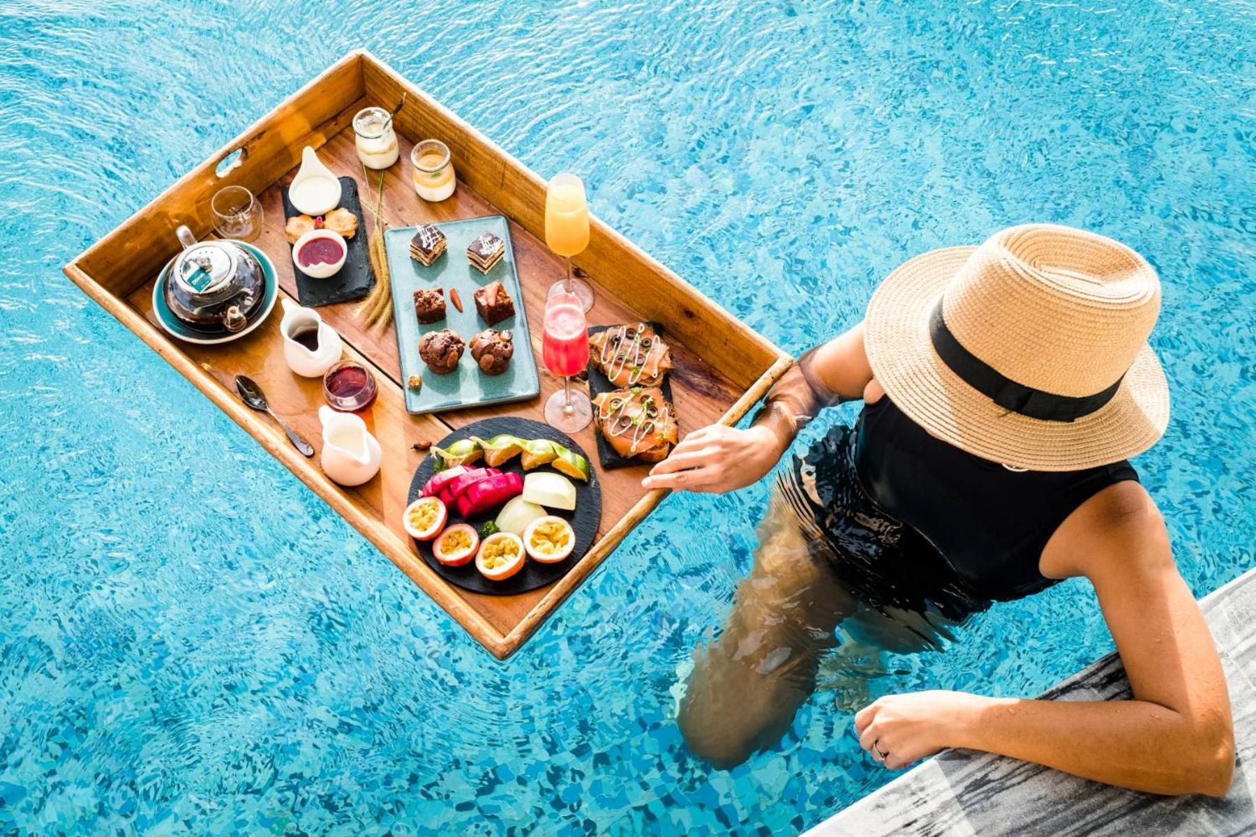 Hotel Alia Beachfront And Charaki