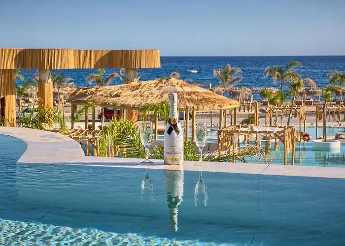 Alia Beachfront Suites And Spa