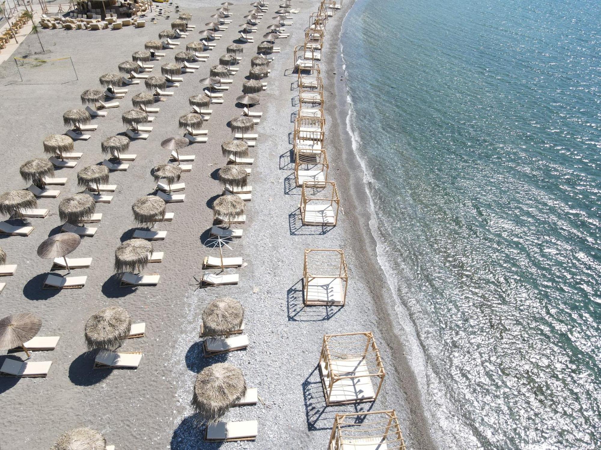 Alia Beachfront And 5* Charaki